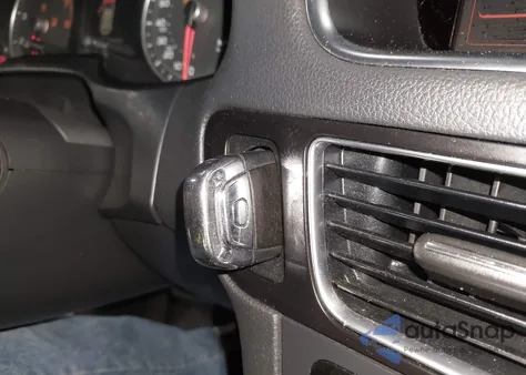 2016 Audi Q5 2.0T Premium from USA, damaged, VIN WA1L2AFP9GA092502